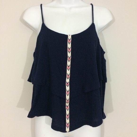 Mason + Mackenzie Tops - Mason + Mackenzie Womens M Embroidered Tank Top